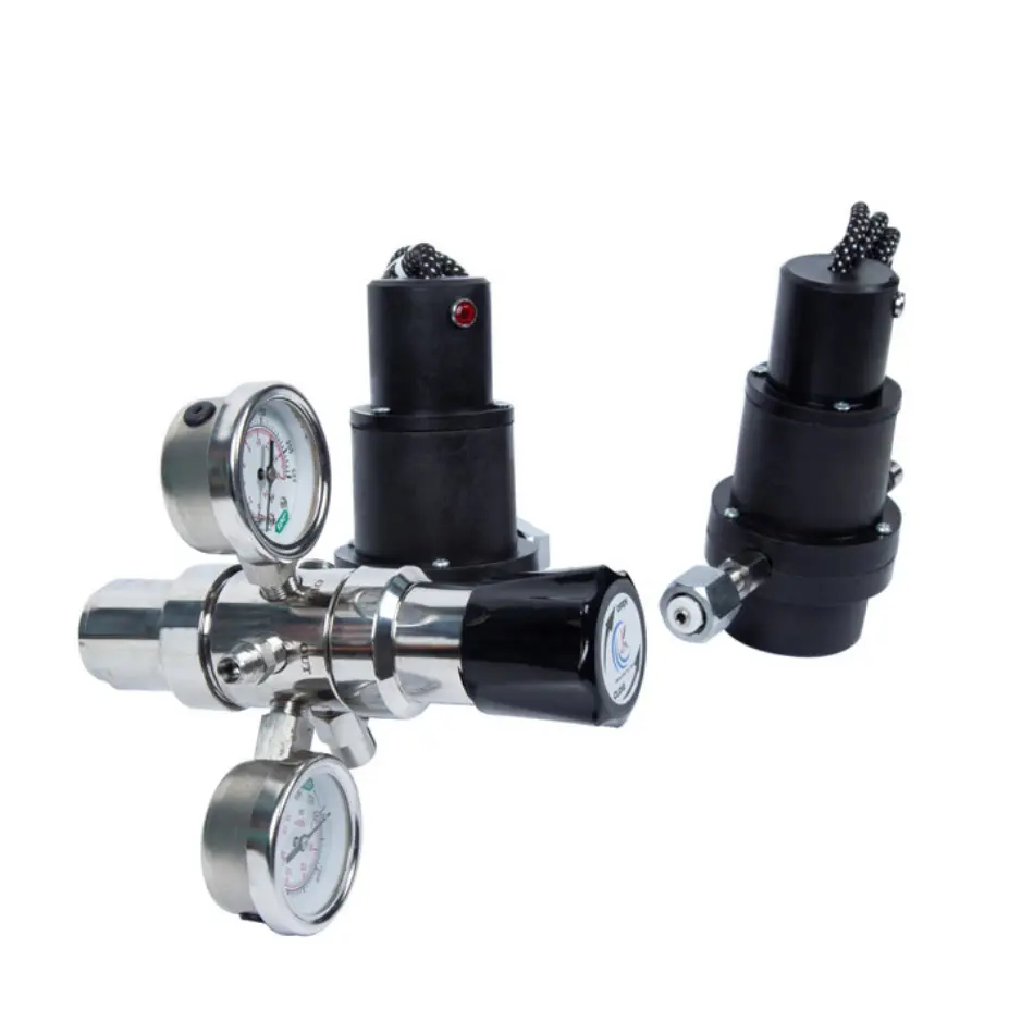 double-stage-pressure-regulators-with-heater-3