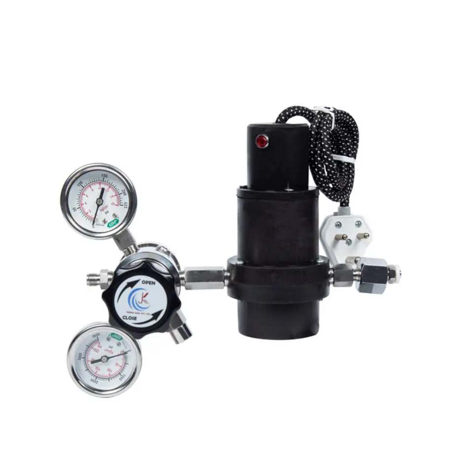 single-stage-pressure-regulators-with-heater-3